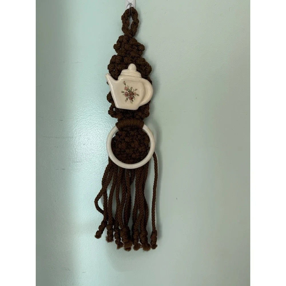 Vtg‎ Handmade MACRAME Wall Hanging Decoration on Teapot Grandmacore Towel